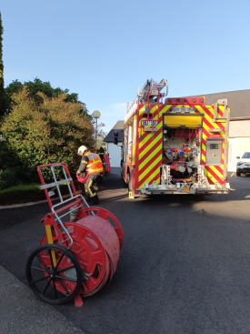 les secours arrivent sur l'établissement